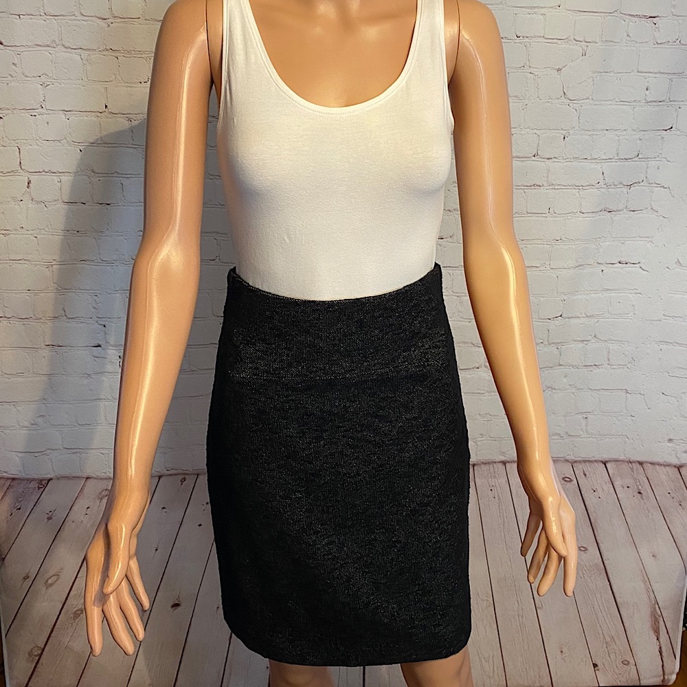 Theory gray wool and cotton/elastin pencil skirt size 2